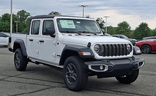 2026 Jeep Gladiator Sport