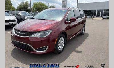 2018 Chrysler Pacifica Touring L Plus