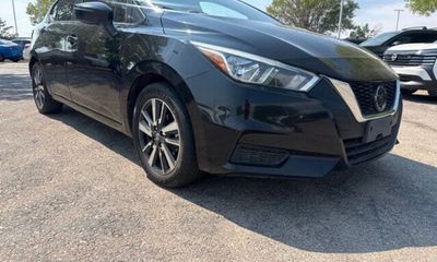 2020 Nissan Versa SV