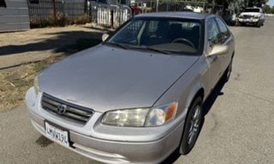 2000 Toyota Camry CE
