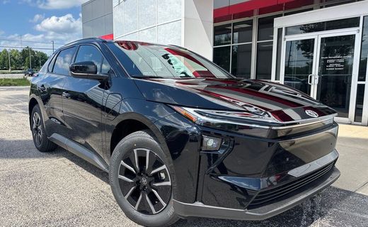 2026 Toyota BZ XLE