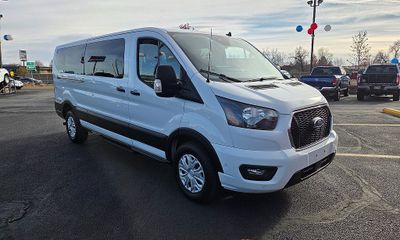 2023 Ford Transit 350 XLT LOW