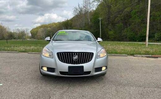 2012 Buick Regal Premium 1