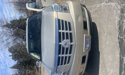 2011 Cadillac Escalade Luxury