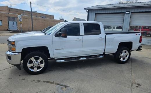 2018 Chevrolet Silverado LT