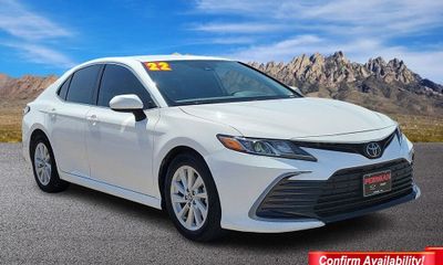 2022 Toyota Camry LE