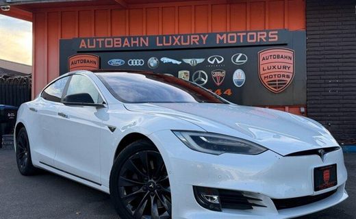 2016 Tesla Model S