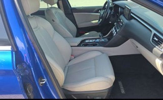 2022 Genesis G70
