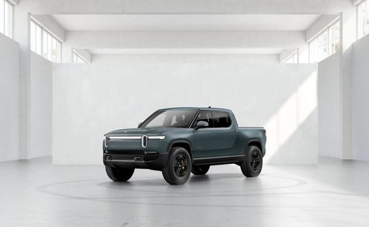 2026 Rivian R1T Premium