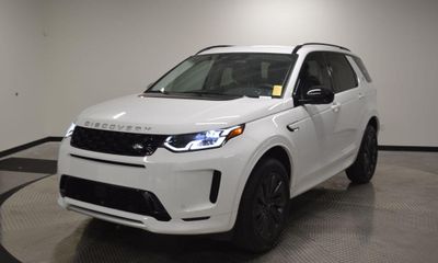 2025 Land Rover Discovery Sport S