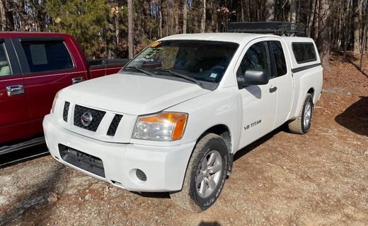2010 Nissan Titan XE