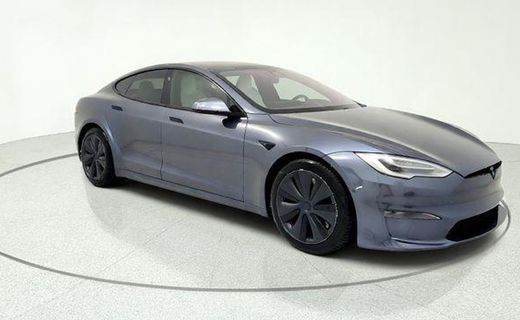 2021 Tesla Model S Plaid