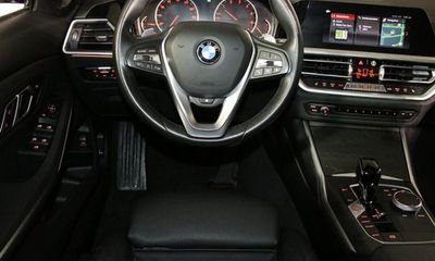 2020 BMW 330i NA