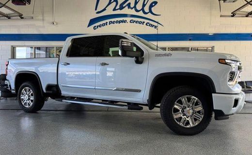 2026 Chevrolet Silverado HD High Country