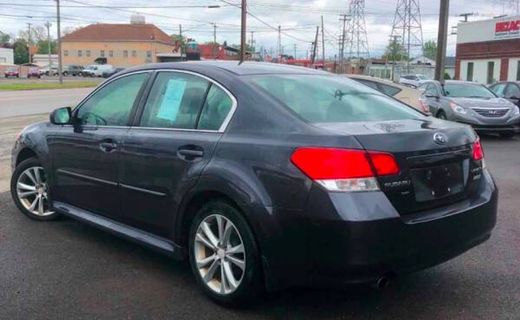 2013 Subaru Legacy Premium CWP