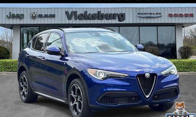 2023 Alfa Romeo Stelvio TI