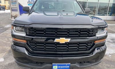 2019 Chevrolet Silverado LD Custom