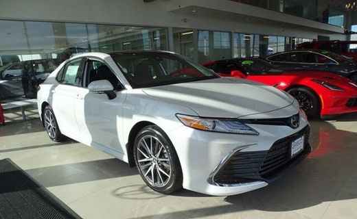 2023 Toyota Camry XLE
