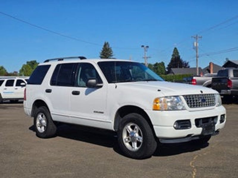 2004 Ford Explorer — a typically priced live listing