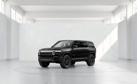 2026 Rivian R1S Premium