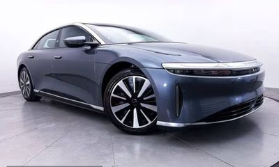 2024 Lucid AIR Touring