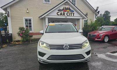 2015 Volkswagen Touareg V6 FSI TDI