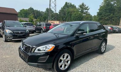 2013 Volvo XC60 32