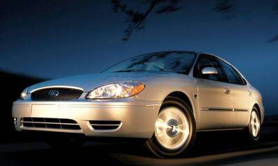 2006 Ford Taurus SE