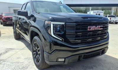 2025 GMC Sierra Denali Ultimate