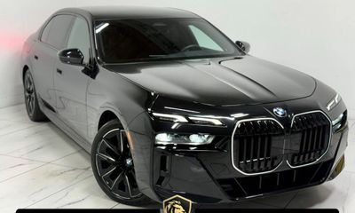 2025 BMW 740I Series