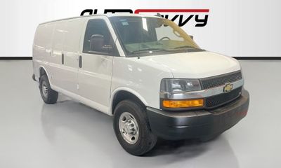 2024 Chevrolet Express 2500