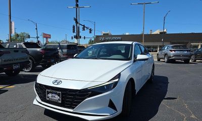 2023 Hyundai Elantra SEL W Convenience