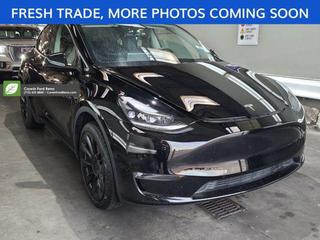 2023 Tesla Model Y Long Range Dual