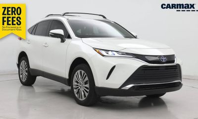 2022 Toyota Venza XLE