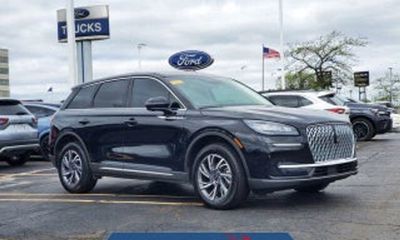 2022 Lincoln Corsair Standard