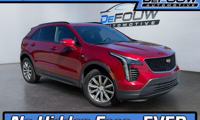 2023 Cadillac XT4 Sport