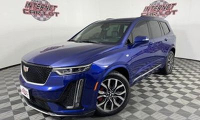 2023 Cadillac XT6 Sport Platinum