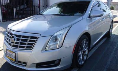 2013 Cadillac XTS Base