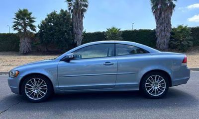 2009 Volvo C70 T5