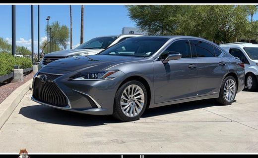 2019 Lexus ES 300H