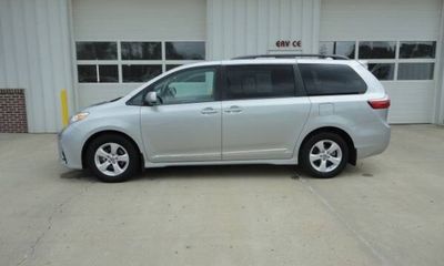 2020 Toyota Sienna E Grade
