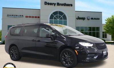2021 Chrysler Pacifica Touring