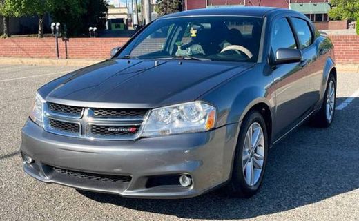 2013 Dodge Avenger SXT