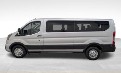 2024 Ford Transit XLT