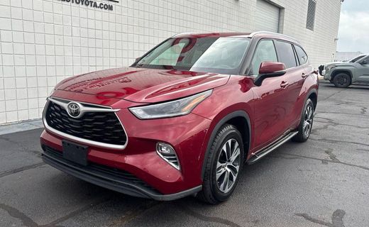 2021 Toyota Highlander XLE