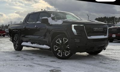 2025 GMC Sierra Denali