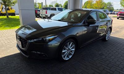 2017 Mazda MAZDA3 Grand Touring