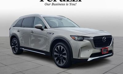 2024 Mazda CX-90 Premium Plus Package