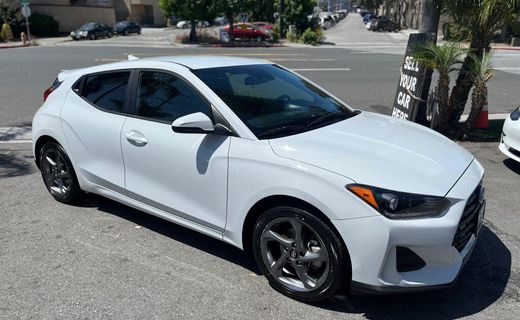 2019 Hyundai Veloster 2 0L AND