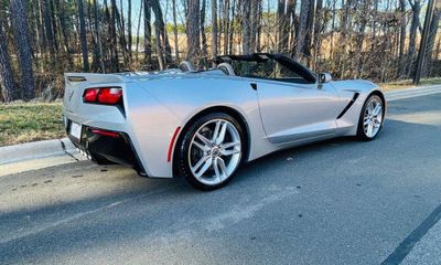 2015 Chevrolet Corvette Stingray 2LT W